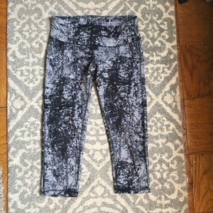 Champion Athletic Capri Leggings Sz M